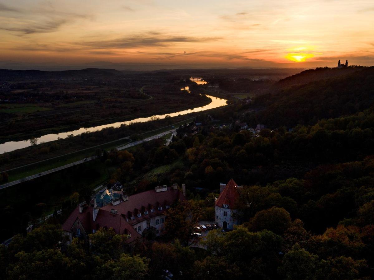 Отель Zinar Castle Краков Экстерьер фото